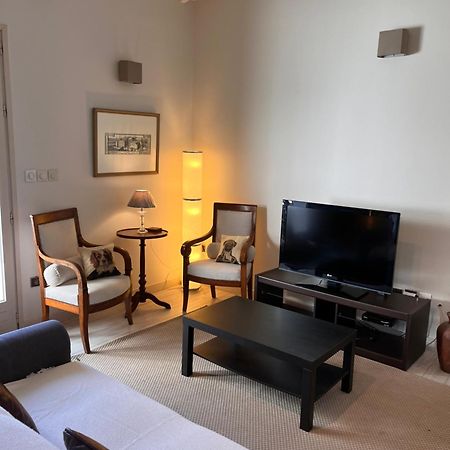 Charmant Petit Appartement Avec Sa Terrasse Privee Baiona Exterior foto